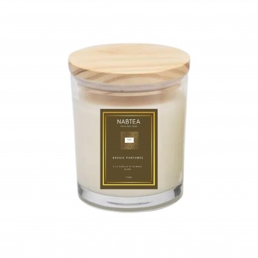 Vanilla and white musk scented candle