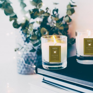 Scented candle with bergamot and orange blossom