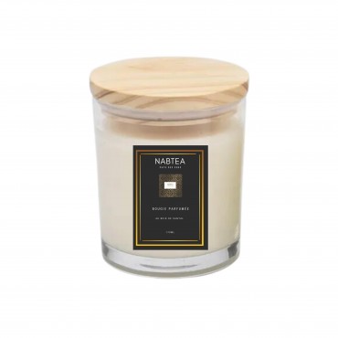 Sandalwood scented candle